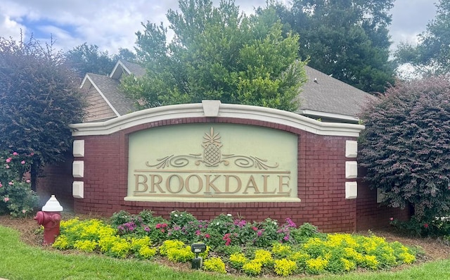 106 Camberly Ct, Dothan, AL 36301 - view of community / neighborhood sign