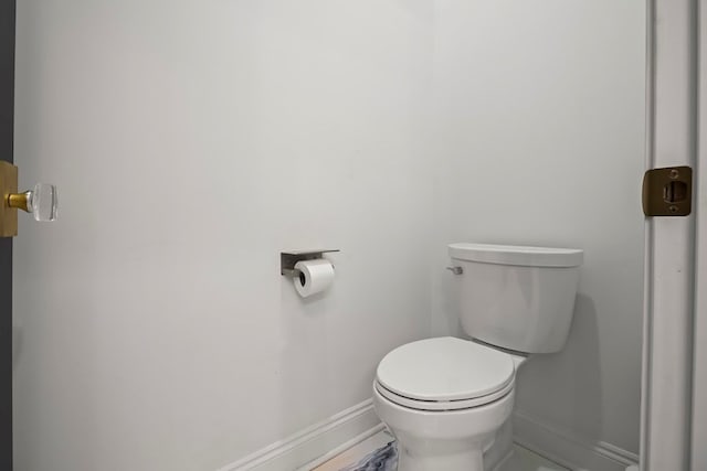5700 S State Highway 605, Rehobeth, AL 36301 - bathroom featuring baseboards and toilet