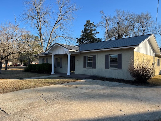 view of ranch-style house