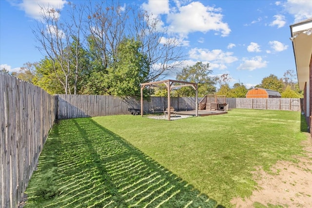 view of yard featuring a patio area and a pergola