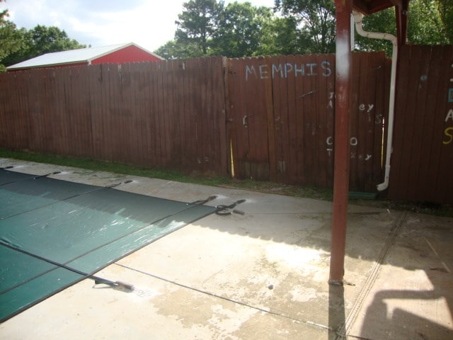 801 Early Walden Rd, Headland, AL 36345 - view of pool with fence