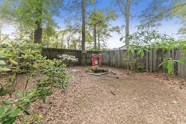 208 Willow Oaks Dr, Headland, AL 36345 - view of yard with a fenced backyard