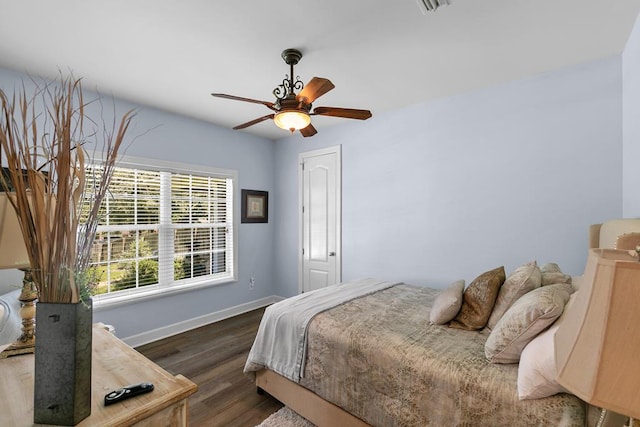 306 Halifax Dr, Dothan, AL 36305 - bedroom featuring wood finished floors and a ceiling fan