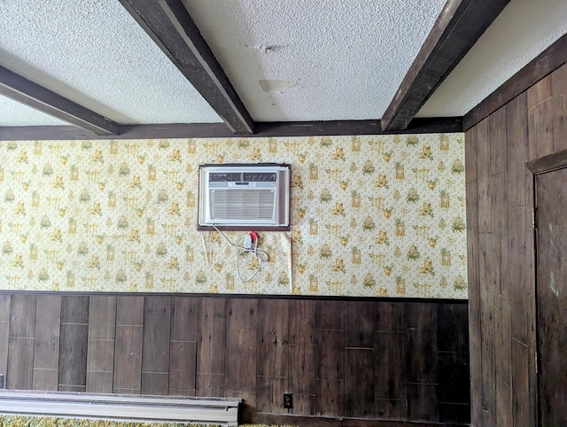 108 Imperial Dr, Eufaula, AL 36027 - detailed view of wallpapered walls, beamed ceiling, a wainscoted wall, and a wall mounted AC