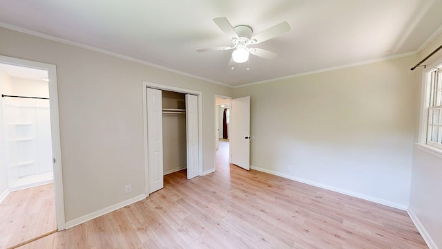 1007 Deborah St, Dothan, AL 36301 - unfurnished bedroom featuring light wood-type flooring, a closet, crown molding, ensuite bathroom, and ceiling fan