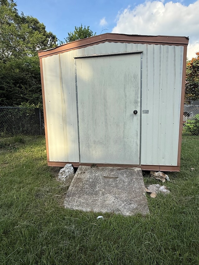 2303 Brown St, Dothan, AL 36303 - view of shed