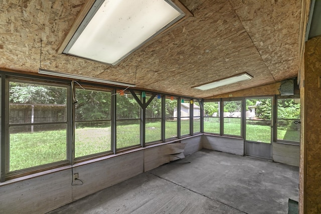 155 Sharon Ln, Ozark, AL 36360 - unfurnished sunroom featuring plenty of natural light and vaulted ceiling