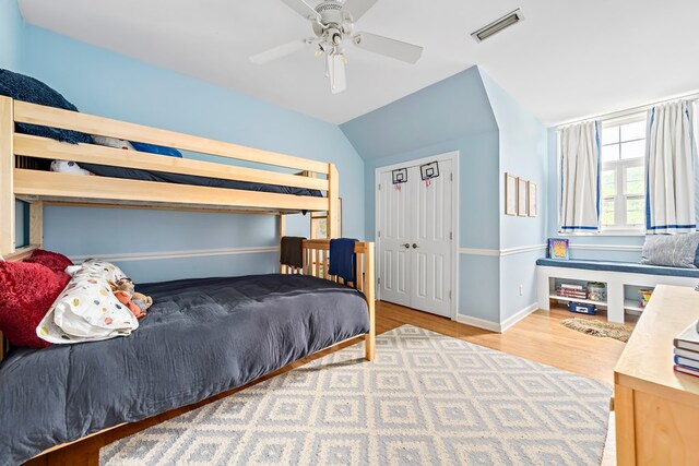 4 Woodmere Dr, Dothan, AL 36305 - bedroom featuring wood finished floors and ceiling fan