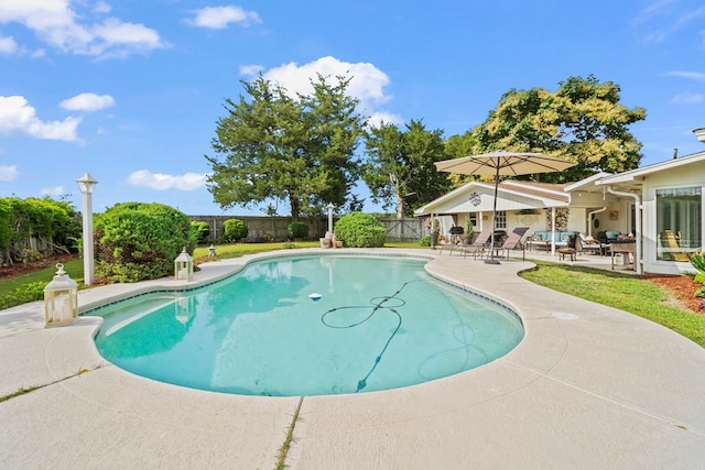 13215 E State Highway 52, Hartford, AL 36344 - view of pool with a patio and a fenced backyard