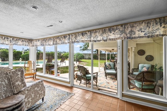 13215 E State Highway 52, Hartford, AL 36344 - view of sunroom