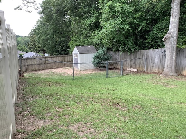 210 E Hickory Bend Rd, Enterprise, AL 36330 - view of yard