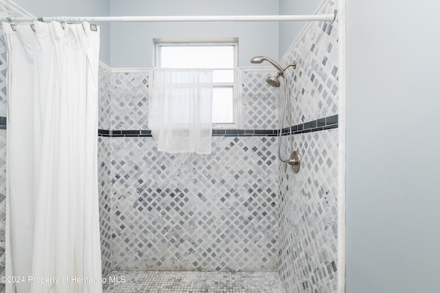 bathroom with walk in shower