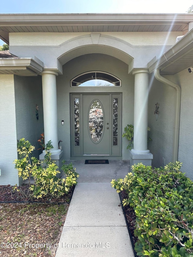 view of property entrance