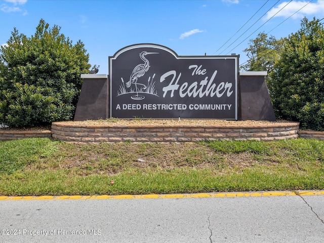 view of community sign