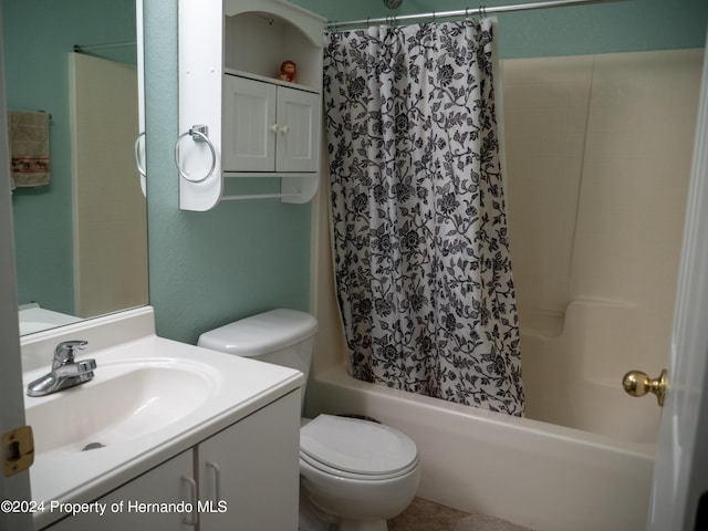 full bathroom featuring vanity, shower / bathtub combination with curtain, and toilet