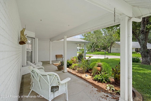 view of patio / terrace with a porch