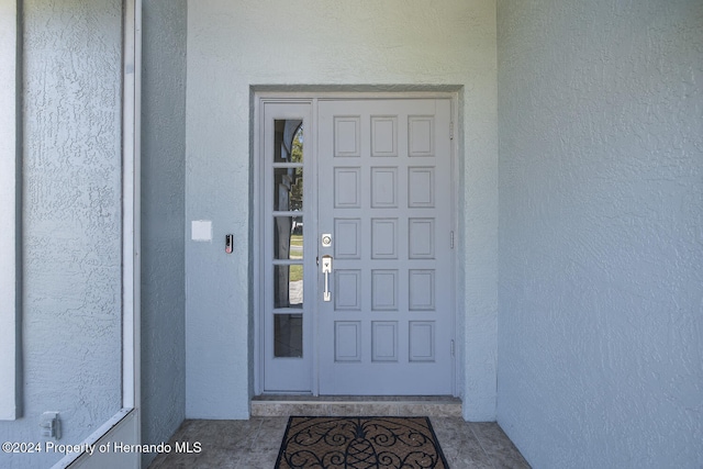 view of property entrance