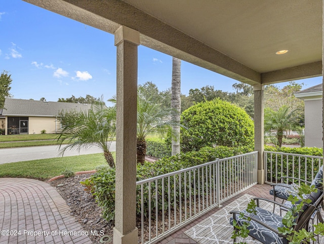 view of patio featuring covered porch