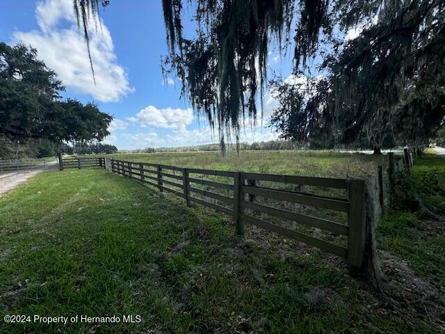 Listing photo 2 for 00 Cr-755, Webster FL 33597