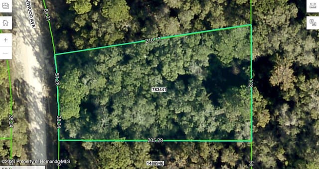 Listing photo 2 for LOT15 Cedarwood Ave, Weeki Wachee FL 34614