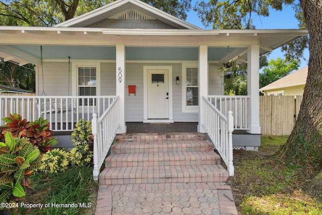 bungalow-style home with covered porch