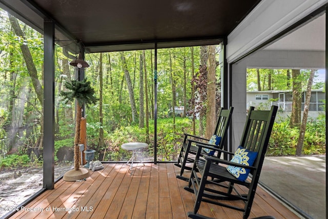 view of unfurnished sunroom