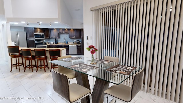 dining space with sink