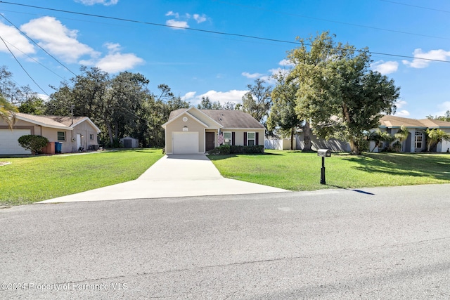 ranch-style home featuring a front lawn