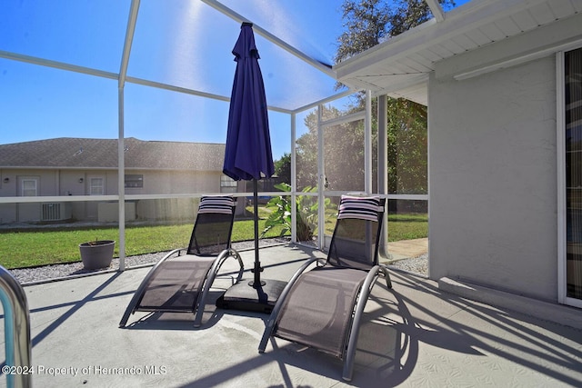 view of sunroom / solarium