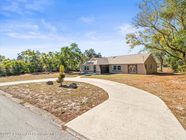 view of front of house with a front yard