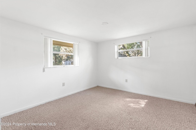 empty room with carpet