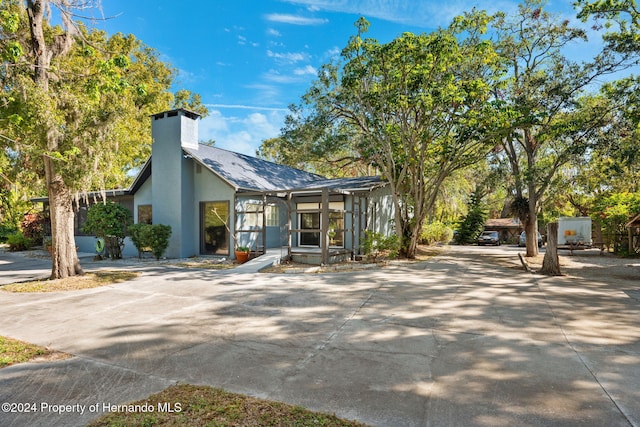 view of front of home