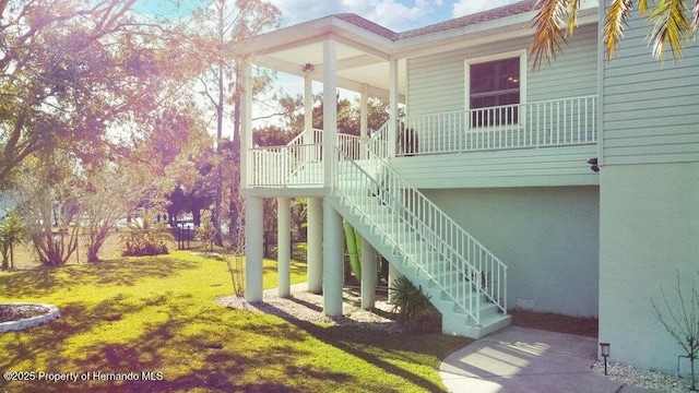 view of jungle gym with a lawn