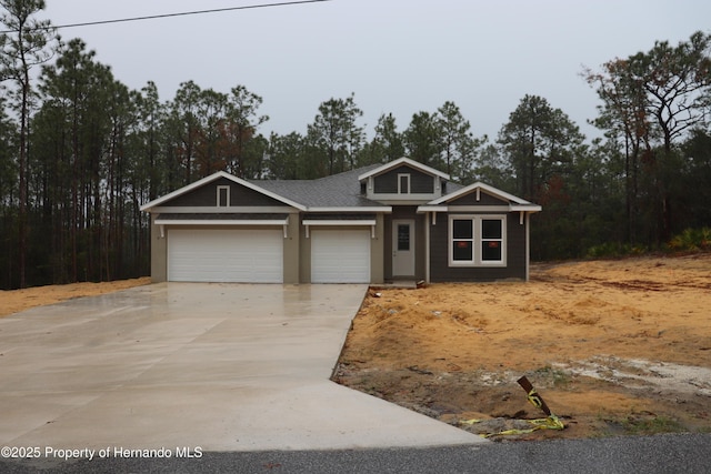 view of front of house featuring a garage