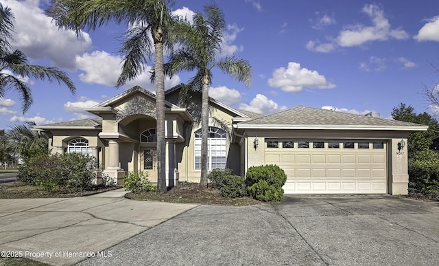 view of front of house featuring a garage