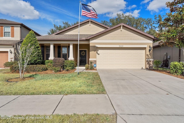 view of front of home with a front lawn