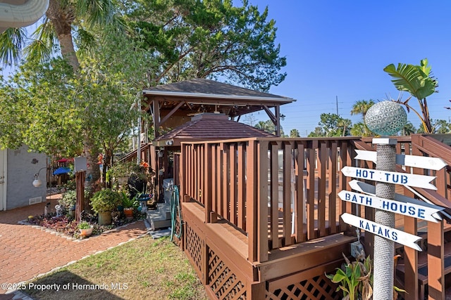 view of wooden deck