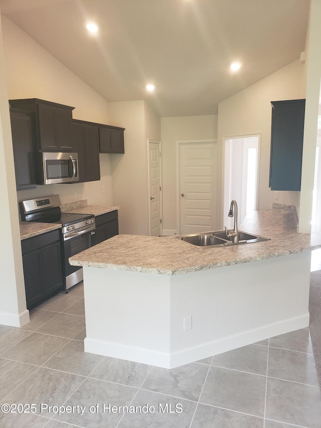 12205 Lark Sparrow Rd, Weeki Wachee, FL 34614 - photo 6