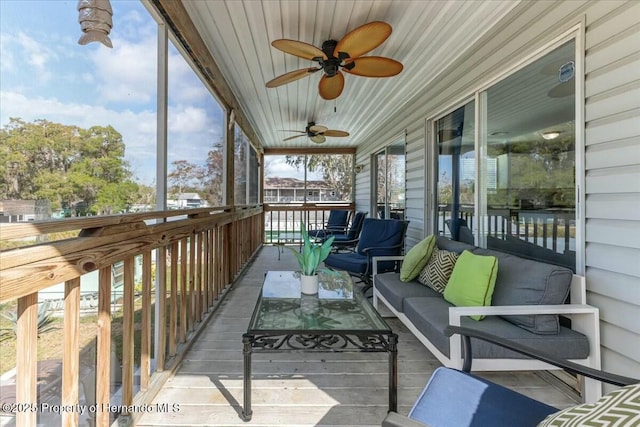 view of sunroom / solarium