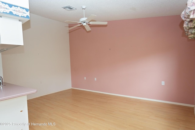 7441 Baywood Forest Cir, Spring Hill, FL 34606 - photo 16