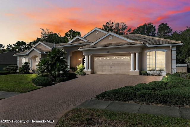 Listing photo 3 for 5383 Firethorn Pt, Spring Hill FL 34609