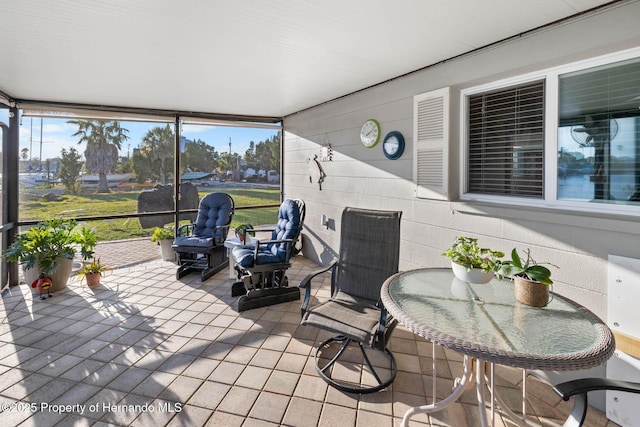 view of sunroom / solarium