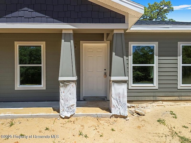 18082 Parakeet Rd, Weeki Wachee, FL 34614 - view of exterior entry