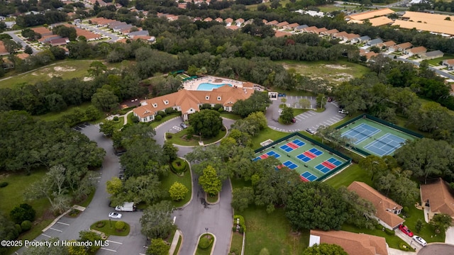 bird's eye view with a residential view