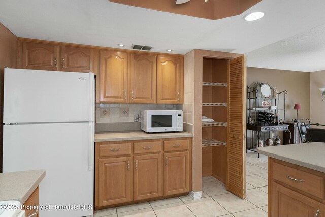 2193 Pebble Beach Dr, Spring Hill, FL 34606 - photo 24