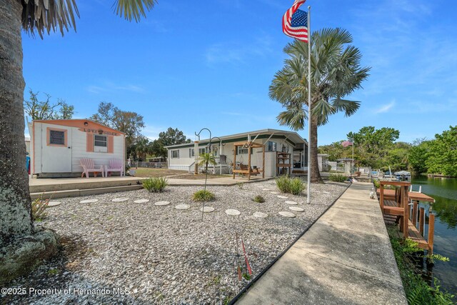 6448-2 W Richard Dr, Weeki Wachee, FL 34607 - view of yard
