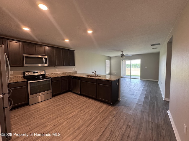 30182 Fedora Cir, Brooksville, FL 34602 - photo 8