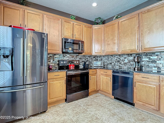 kitchen featuring backsplash, a textured ceiling, recessed lighting, and stainless steel appliances
