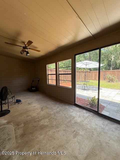 947 Village Dr, Brooksville, FL 34601 - unfurnished room featuring a ceiling fan