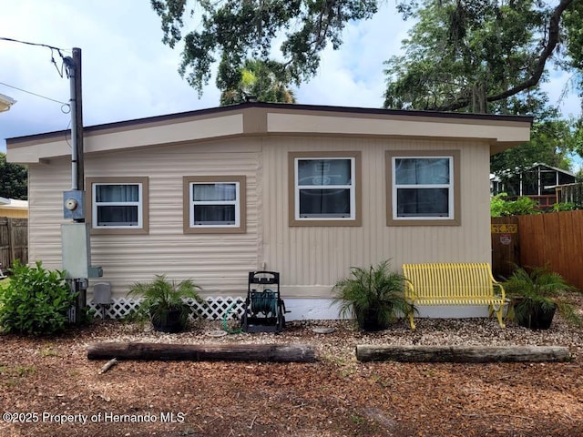 5527 Darlene St, Weeki Wachee, FL 34607 - photo 1